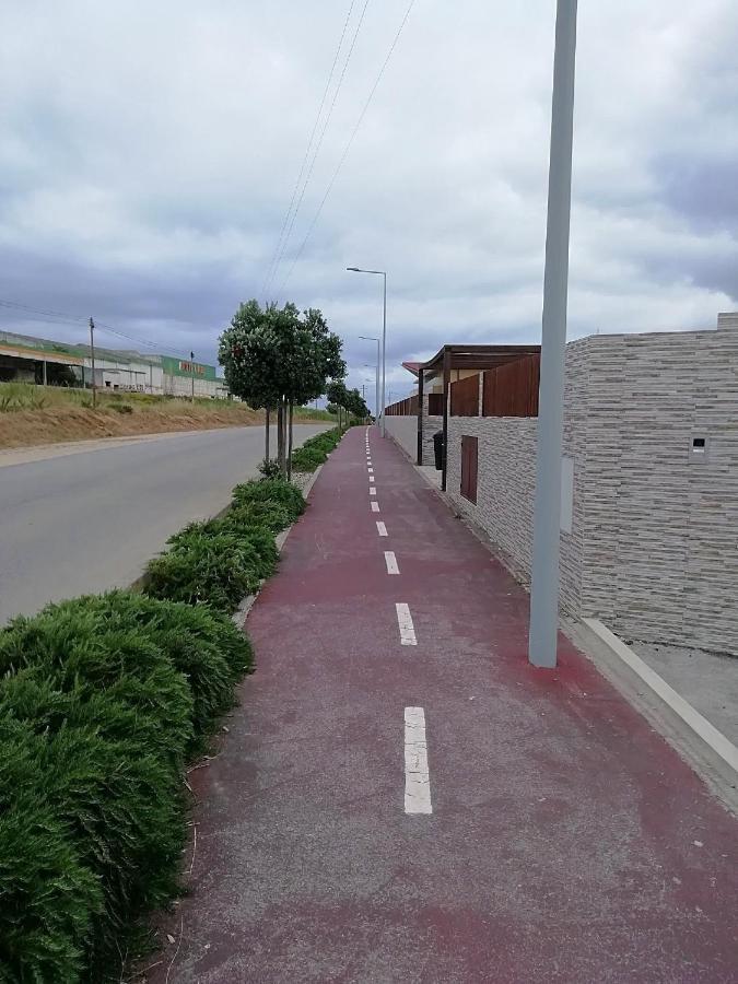 Grillohouse Villa Lourinhã Buitenkant foto
